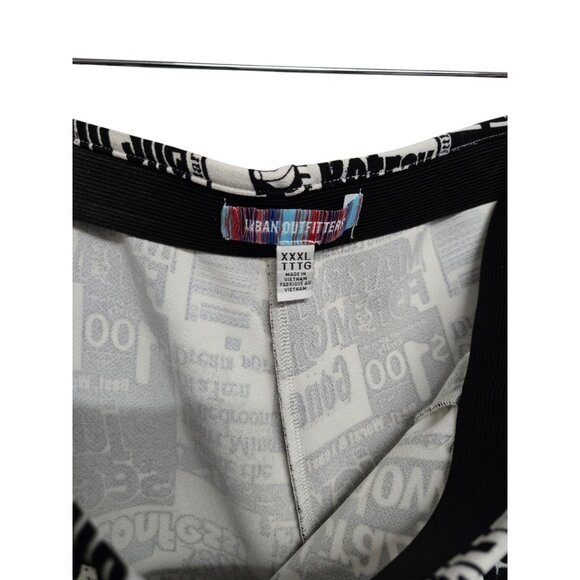 UO Urban Outfitters Womens XXL Newspaper Print Flared Leg Pants Stretch Pull On - Picture 6 of 6